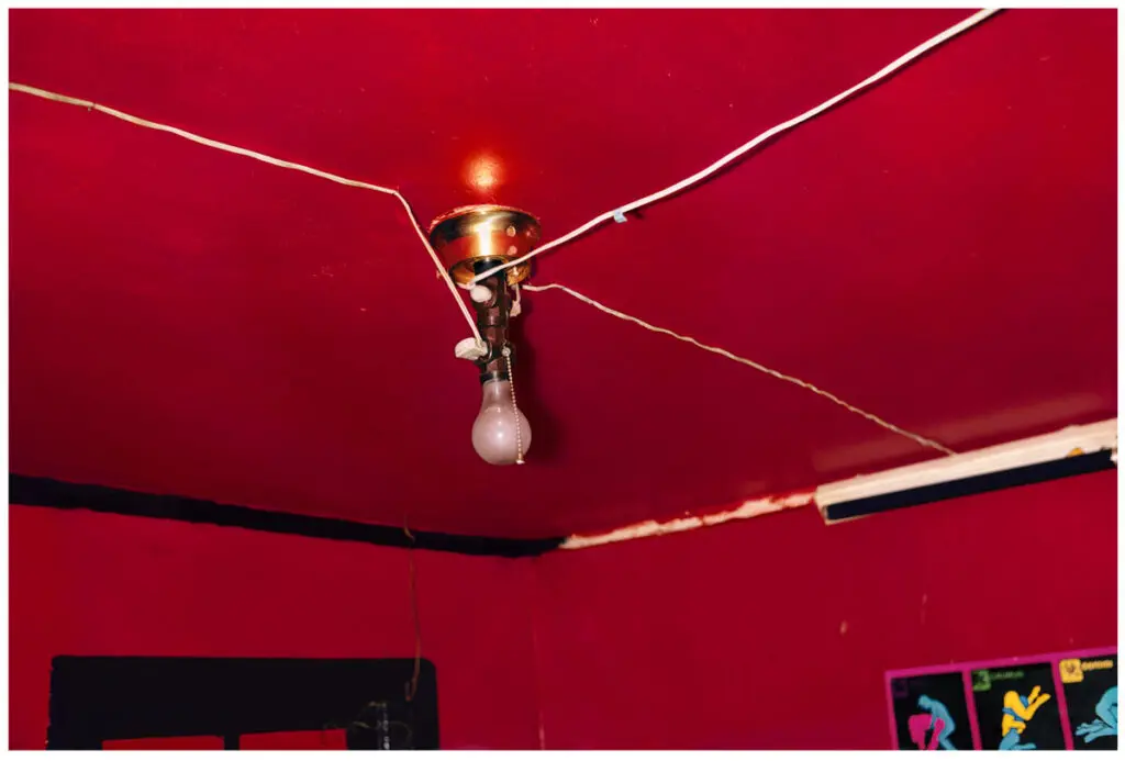 William Eggleston - red ceiling