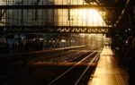 amsterdam cs met tegenlicht