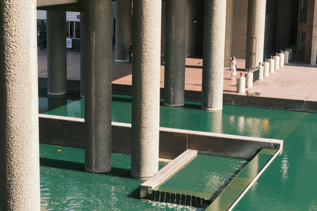 Barbican, Londen beton en vijver