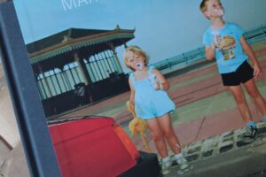 Fotoboek van Martin Parr net uit de verpakking